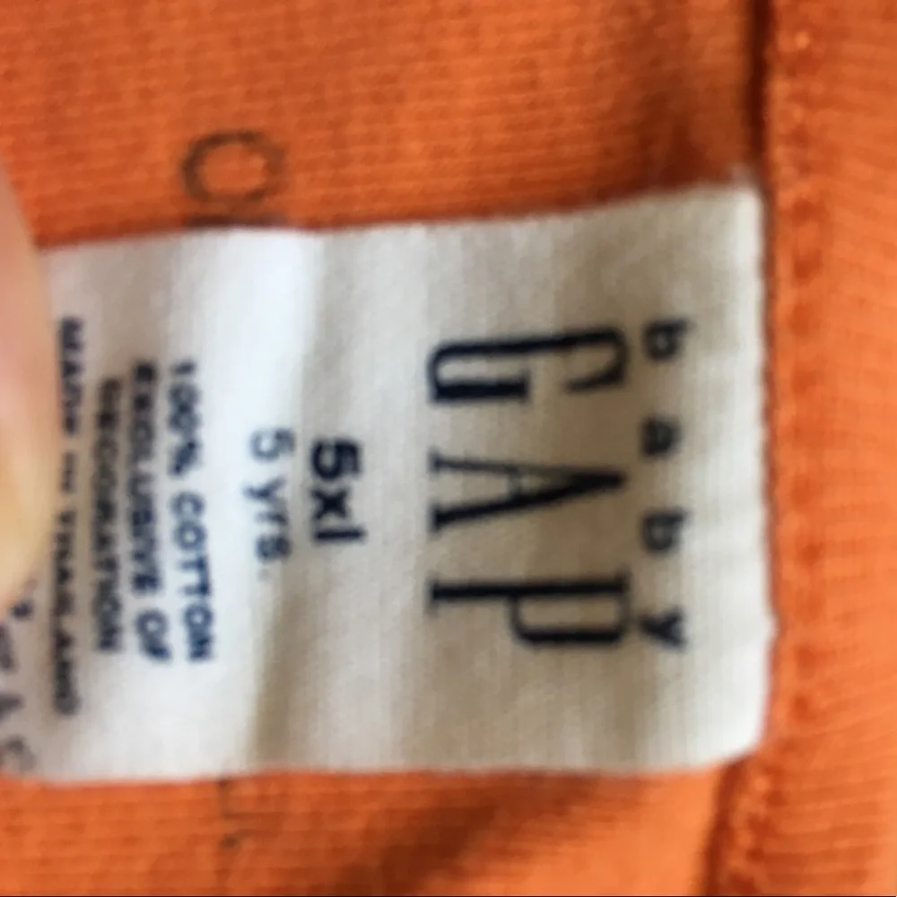 Gap Halloween adorable long sleeved tshirt